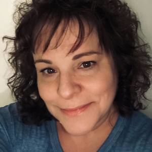 Meet your Posher, Annette